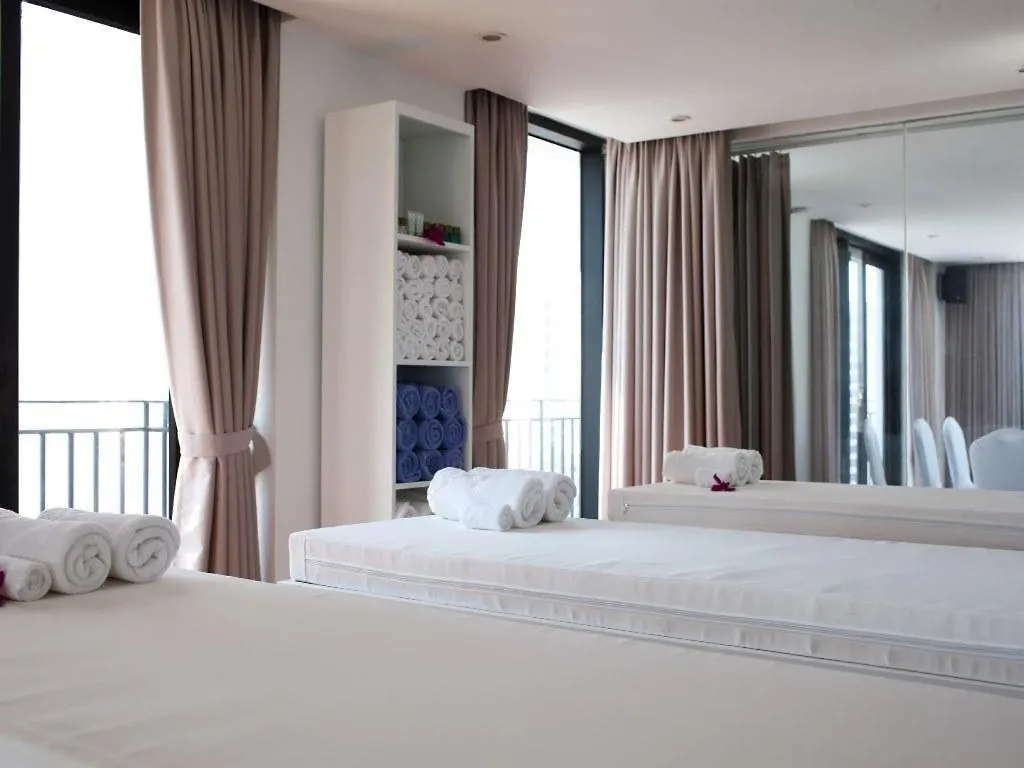 Legendsea Hotel Nha Trang 4*,