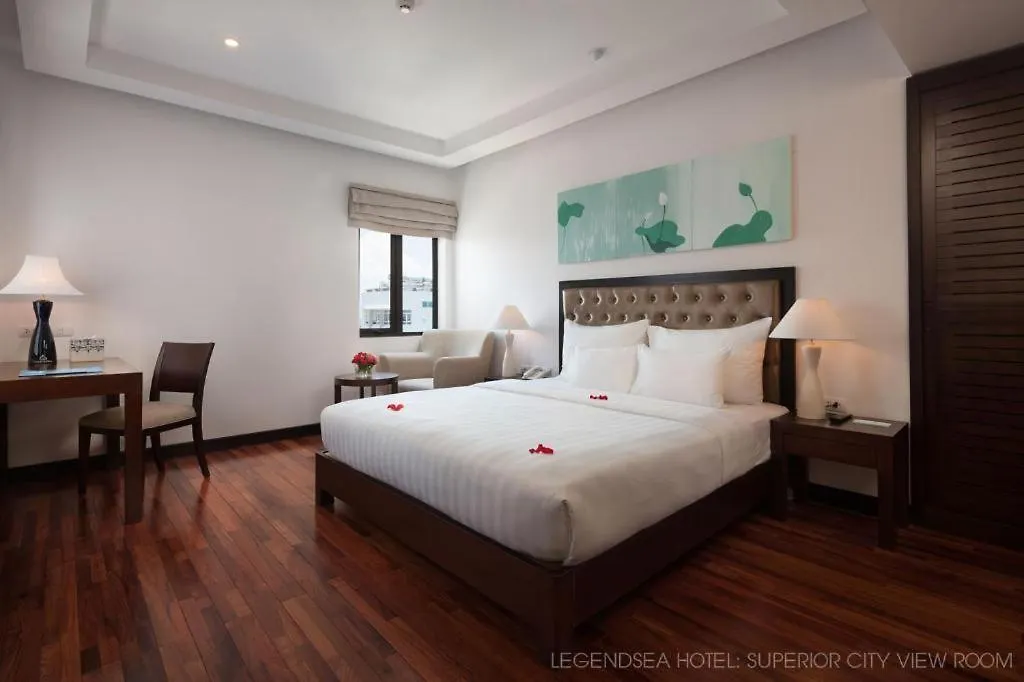 Legendsea Hotel Nha Trang 4*,