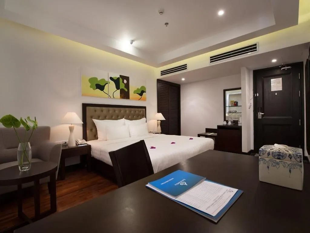 Legendsea Hotel Nha Trang 4*,